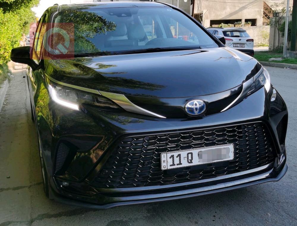 Toyota Sienna